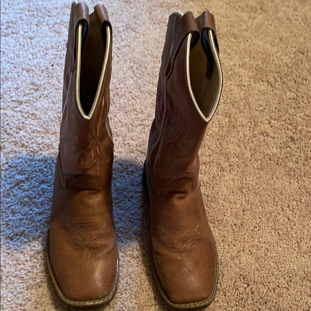 Girl’s Brown Leather Boots